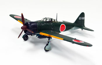 1：32 大戦機プラモデル 零戦21型 《 爆戦 》 – 名城・伝統美