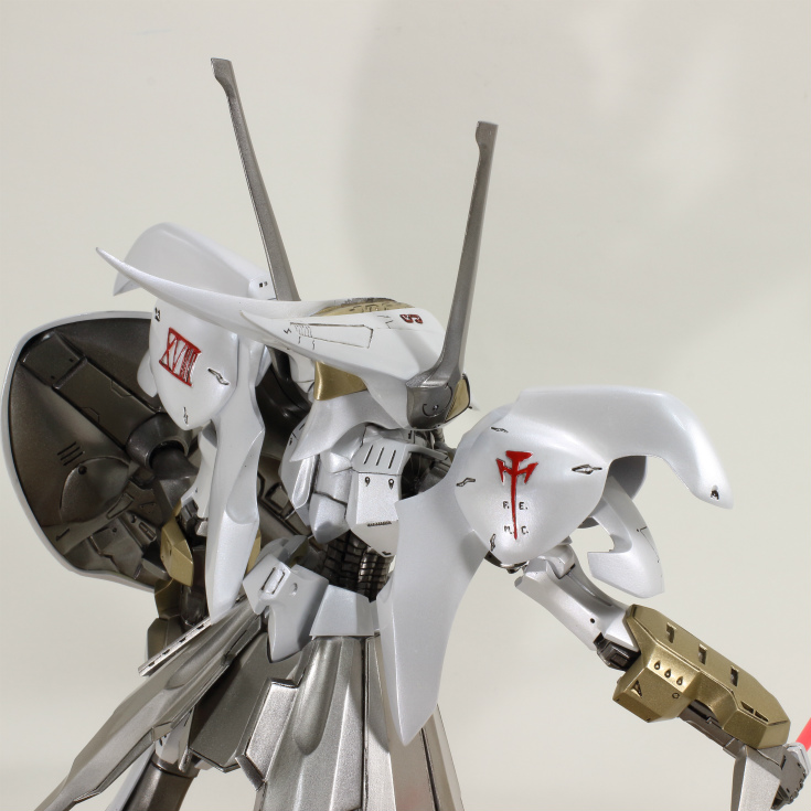 芸術の館 - SCHPELTOR Lonn version