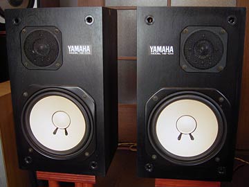 YAMAHA NS-10M