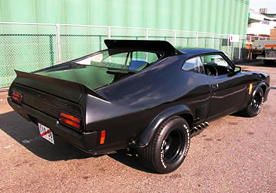 日本に現存するインターセプターのレプリカ車輌