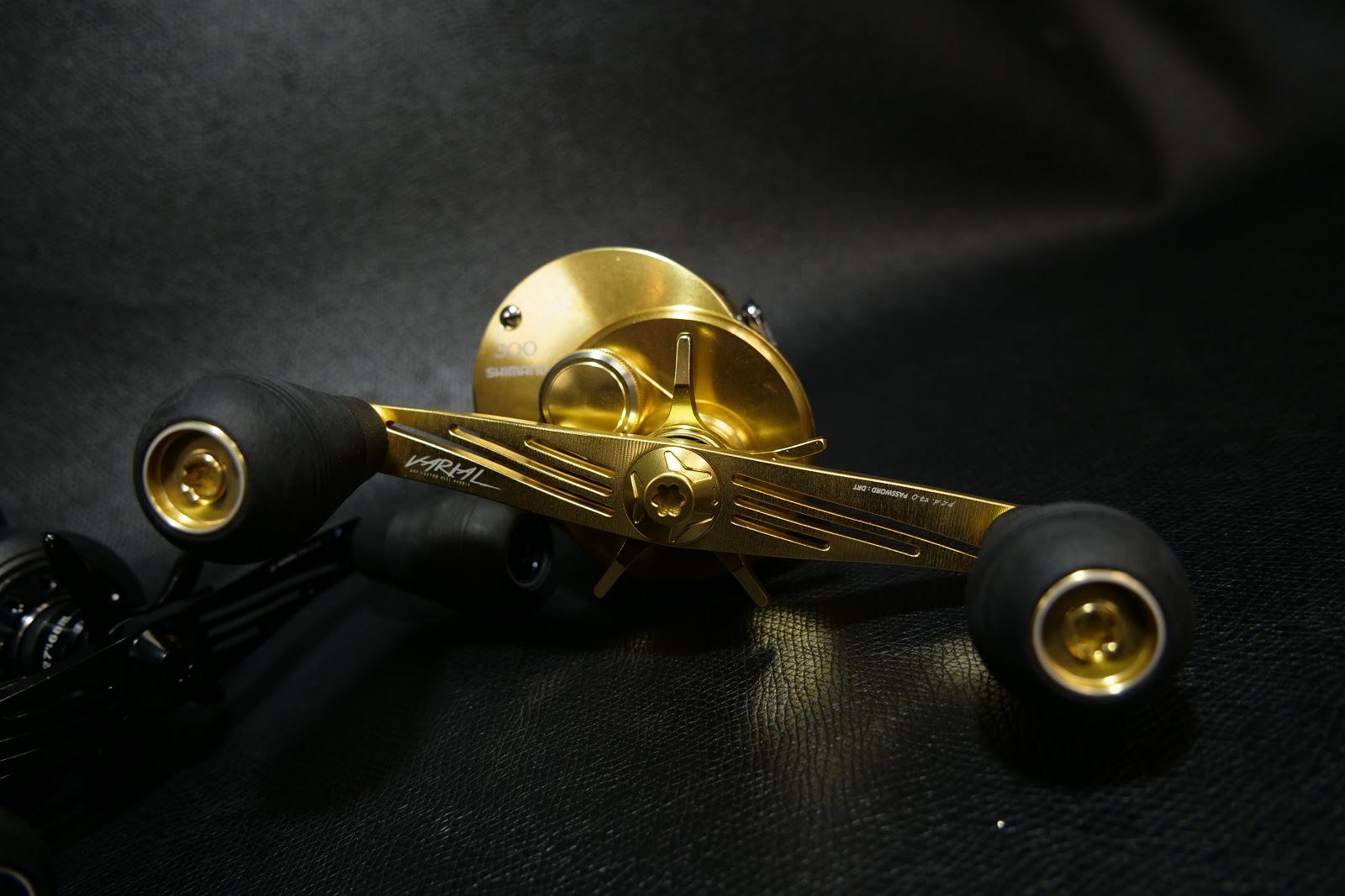 新品 DRT バリアル 100 ゴールド Mk-3rim バリアルハンドル100 VARIAL