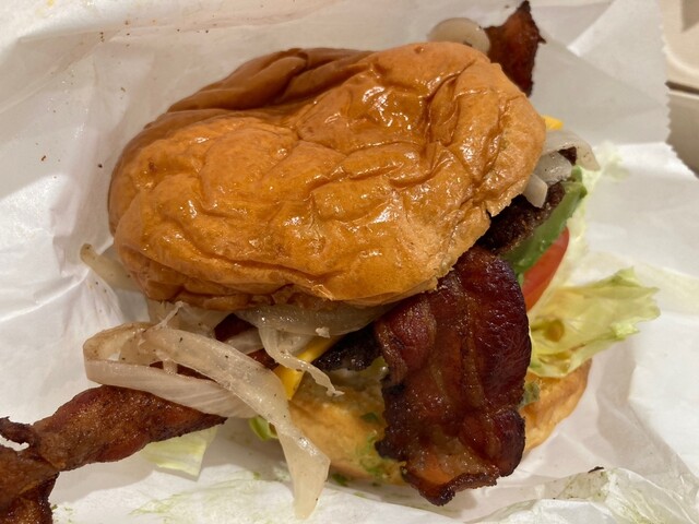 Cheeseburger Factory Ala Moana （チーズバーガー ファクトリー