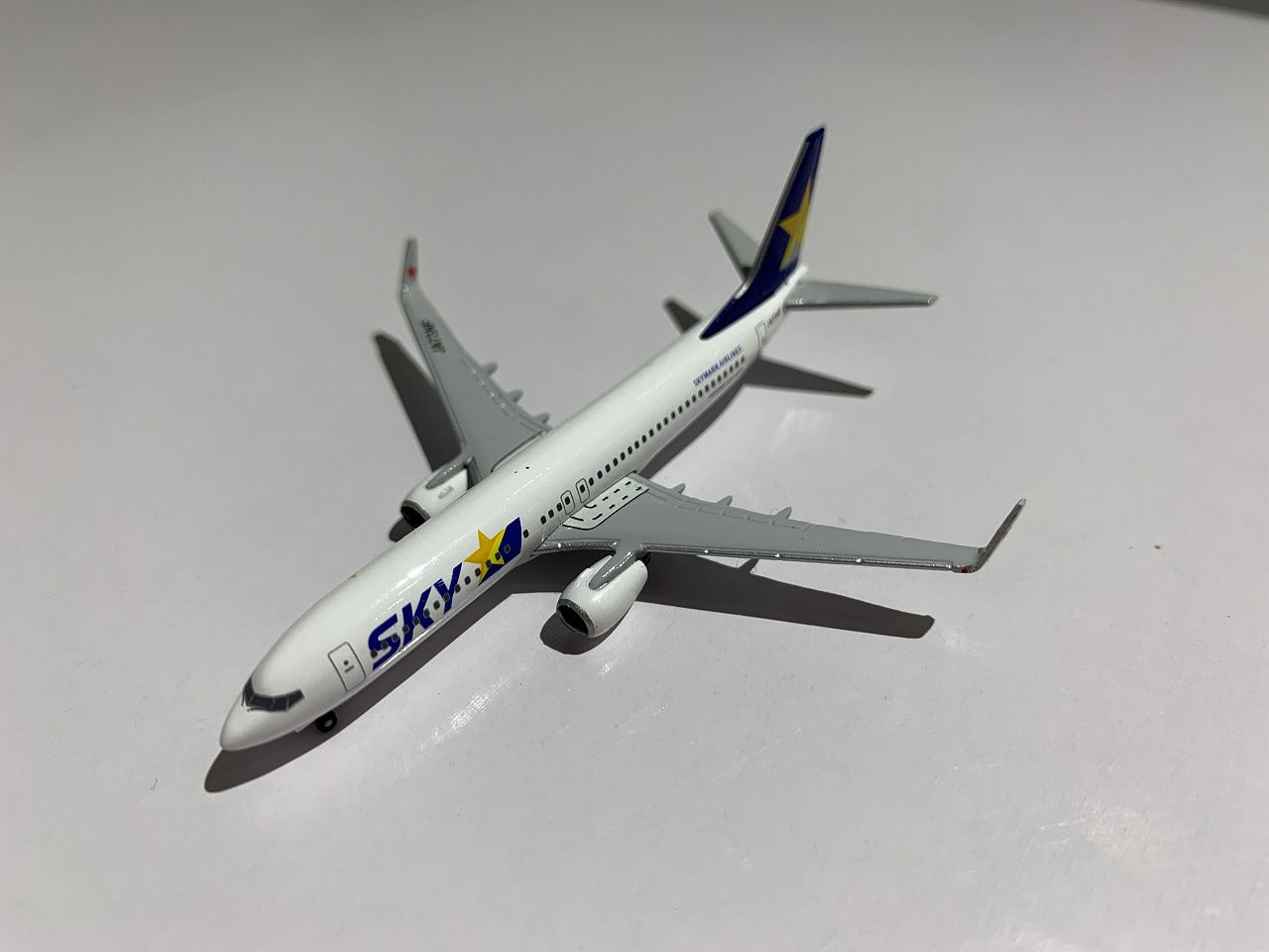 クロスウイング B737-800w スカイマーク SKYMARK AIRLINES JA73NF