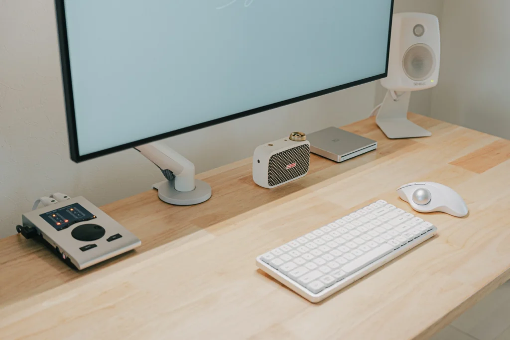 パームワーク昇降デスク』レビュー｜デザインと実用性が両立したベスト