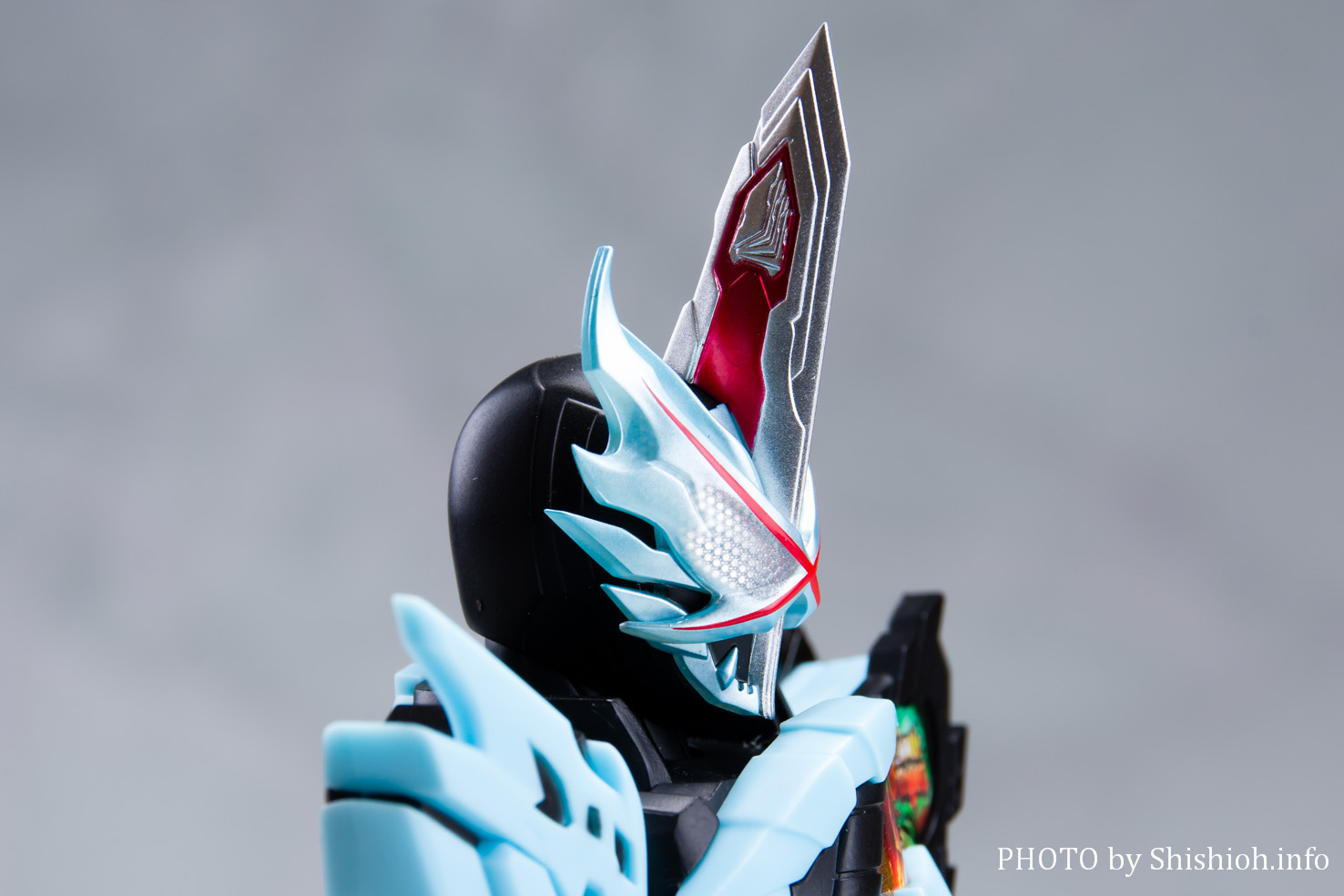 レビュー】S.H.Figuarts 仮面ライダーセイバー プリミティブドラゴン