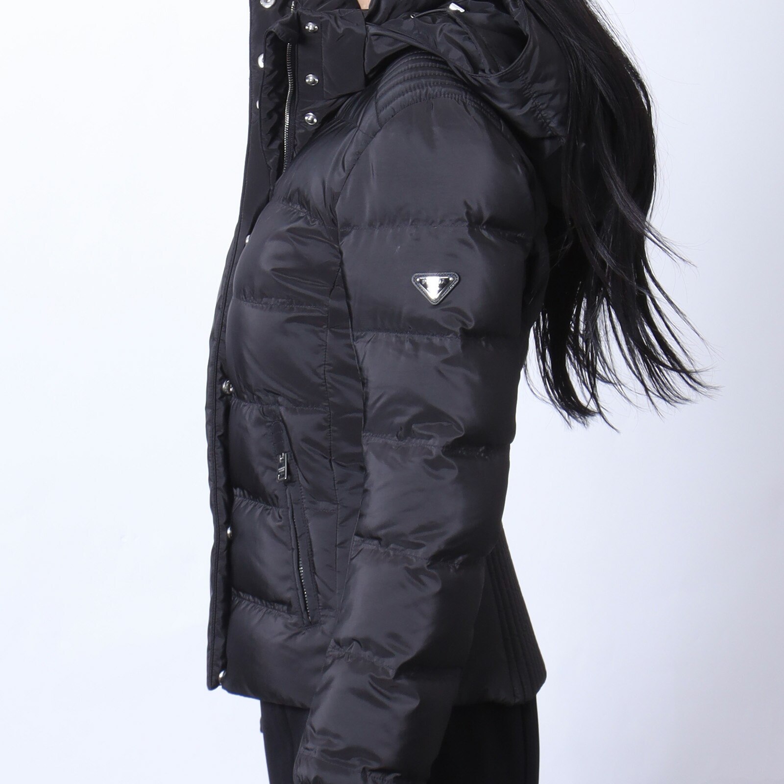 楽天市場】【人気のウェストラインシェイプ型 新品 本物】 PRADA