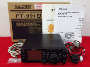 無線機まとめ YAESU ヤエス 八重洲 トランシーバー FT-100 / ハンド