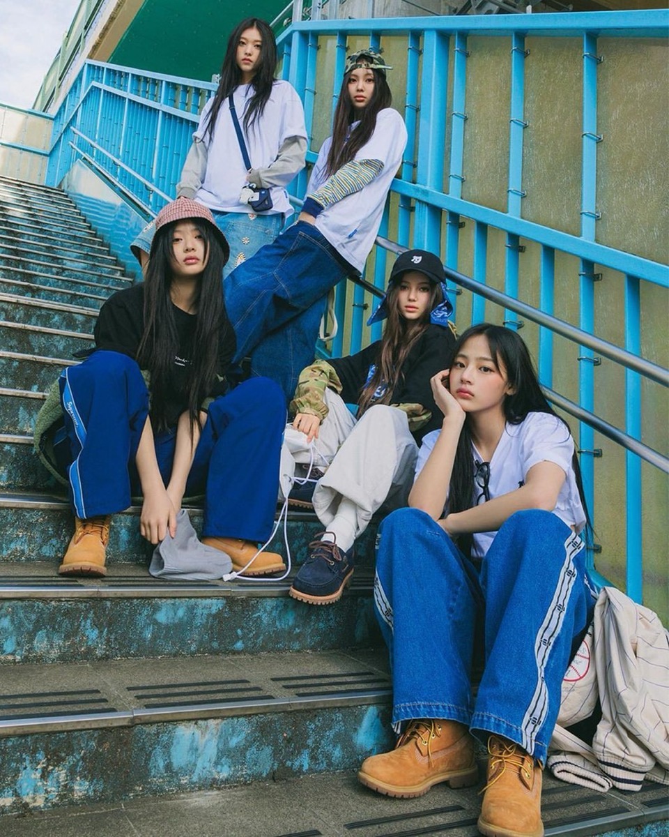 NewJeans × 藤原ヒロシ コラボアイテムが国内7月1日から7月3日まで受注