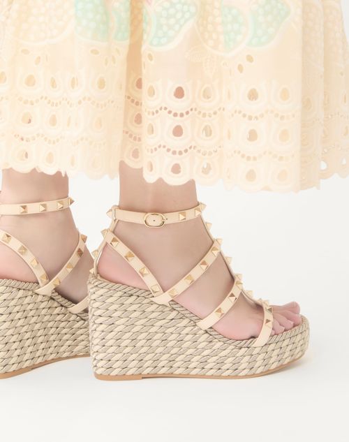 ロックスタッズ カーフスキン ウェッジサンダル for ウィメンズ インチ