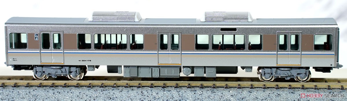 225系100・700番台 ＜新快速 「Aシート」＞ 4両セット (4両セット