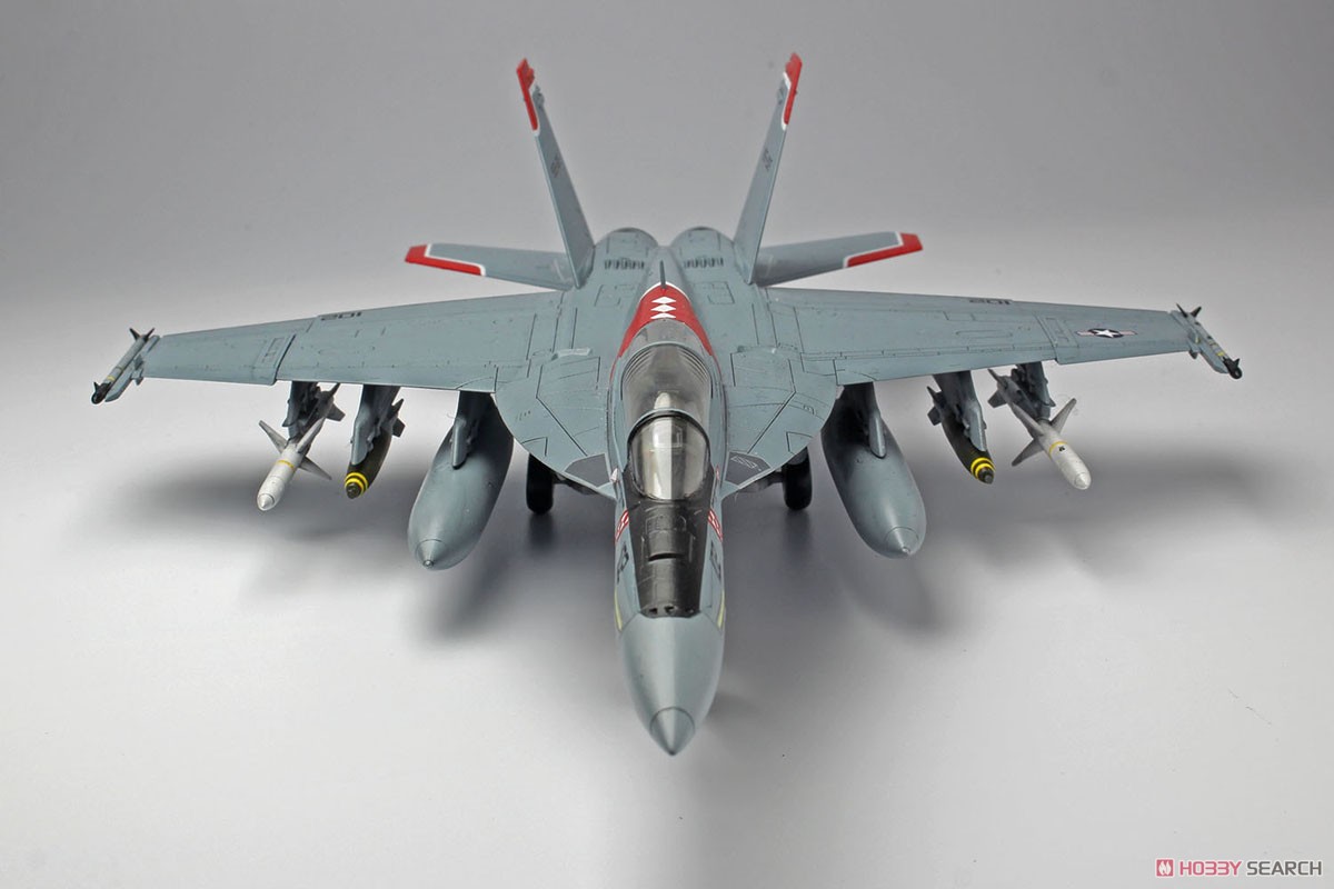 アメリカ海軍 F/A-18F スーパーホｰネット VFA-102 ダイヤモンド