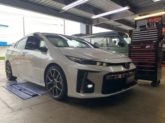 ◇TOYOTA PRIUS PHV S GR SPORT [ZVW52] 用品取付 AIR FORCE JAPAN