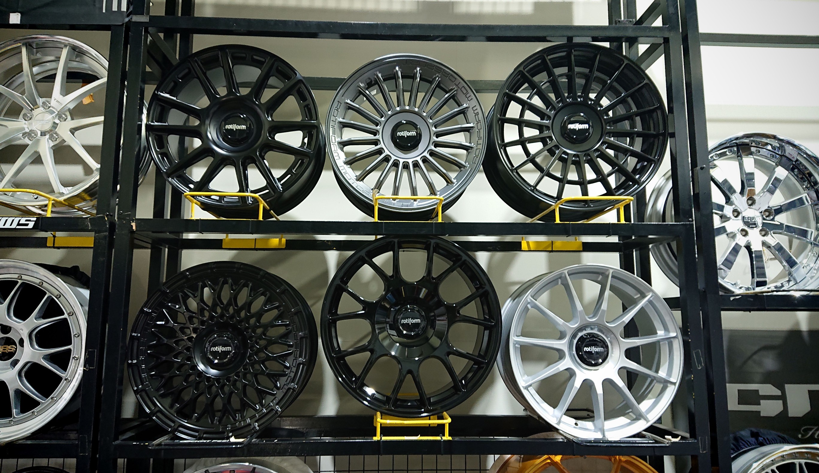 rotiform（ロティフォーム） | ホイール | 商品情報 | スタイル