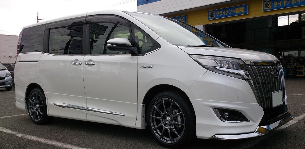 ☆エスクァイアにSSR GTX01 18インチお取り付け☆ | トヨタ