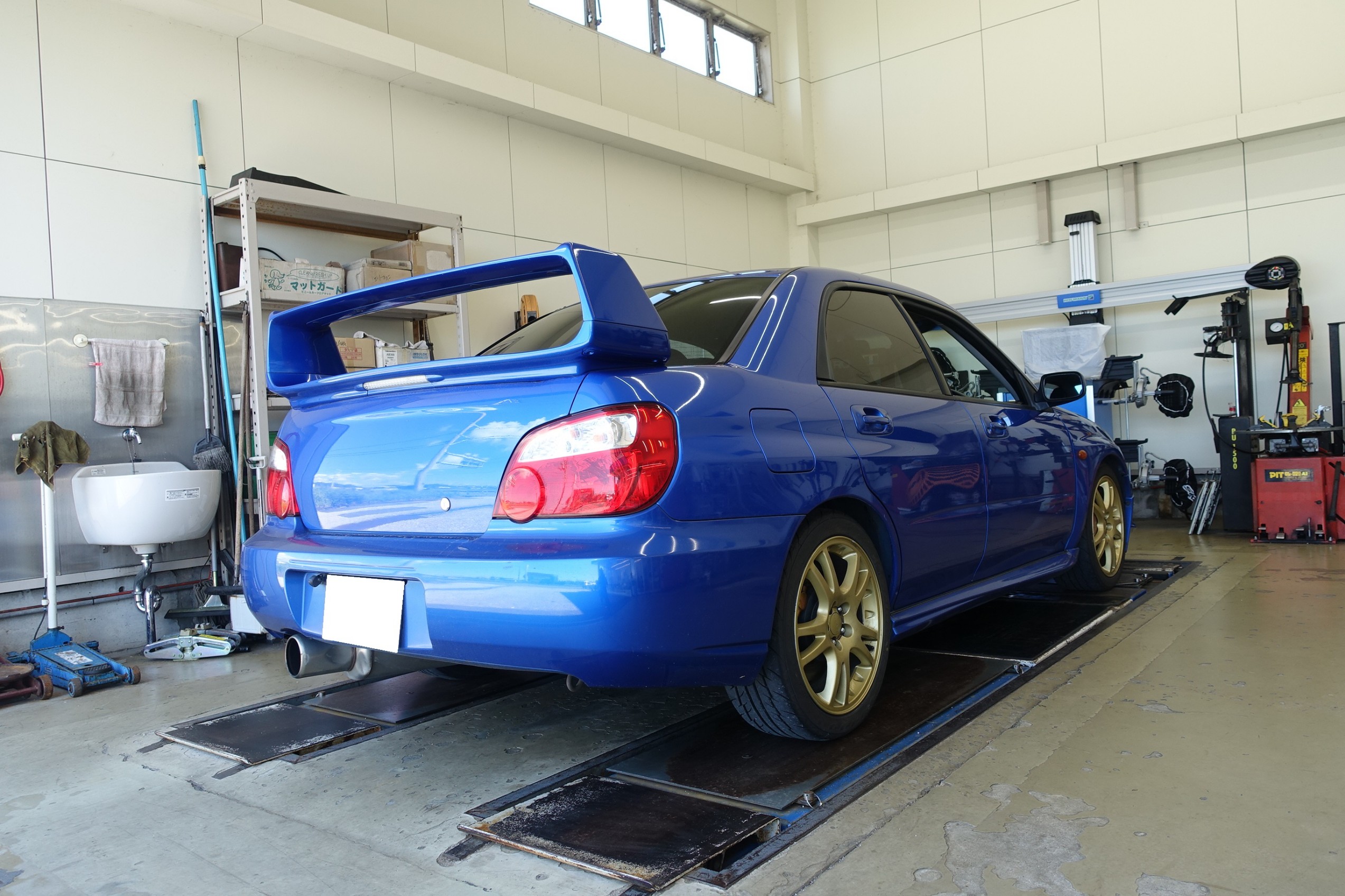 インプレッサに一押しの車高調はこれだ！スバル インプレッサWRX STI