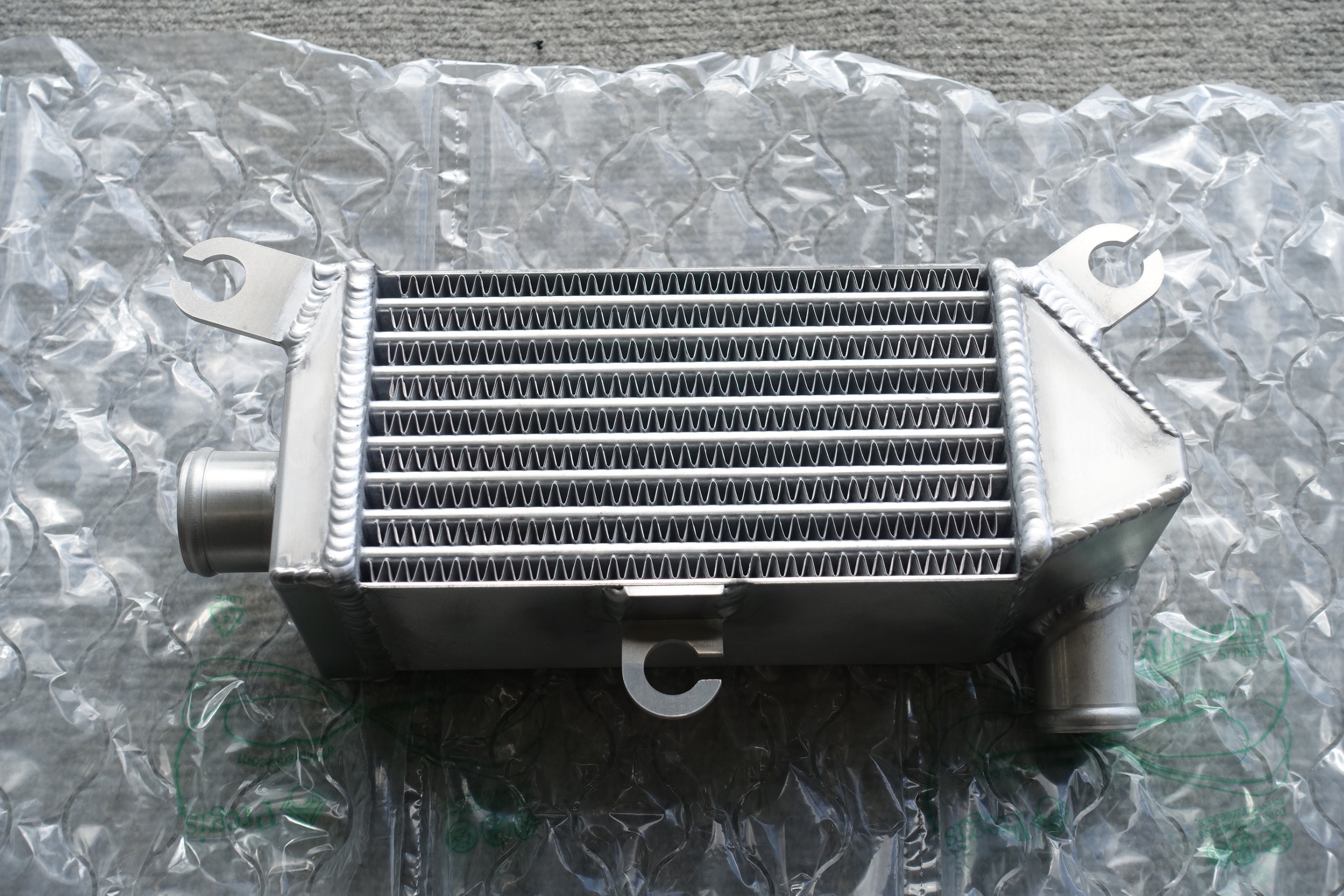 たかがホースですが交換後の違いにオーナーも大絶賛！コペン GR