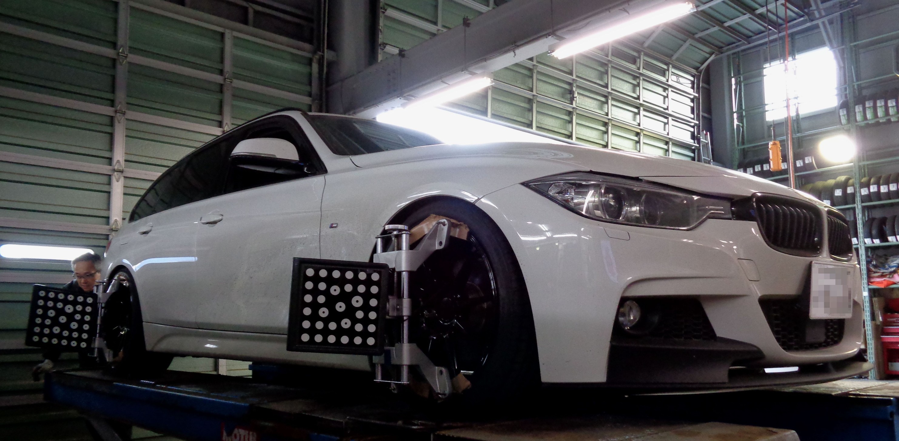 BMW F31 320d ツーリング “一括仕上げ”作業。完結編 ／ Prodrive & H&R