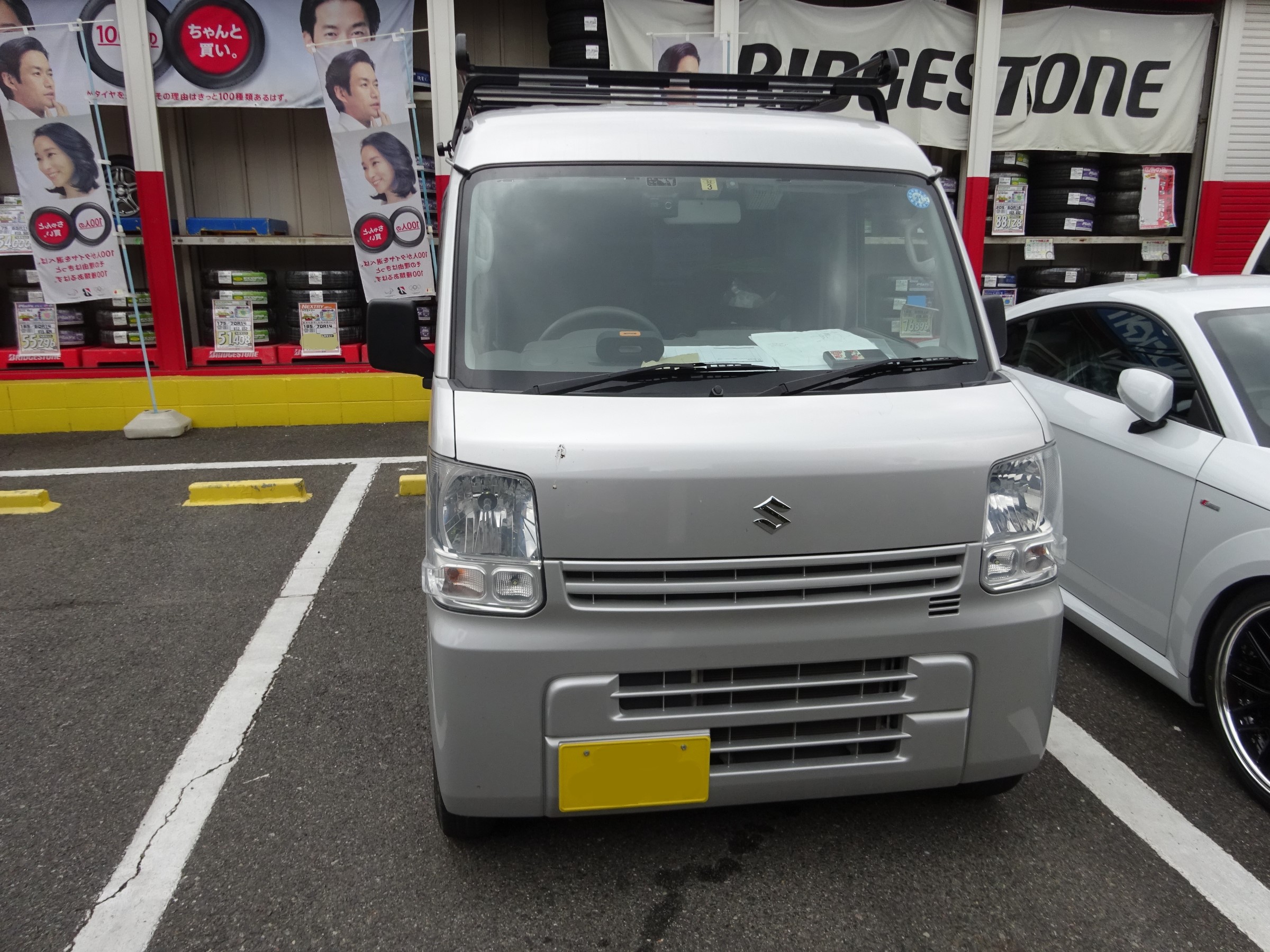 エブリイに前後カメラのドラレコ取り付け | スズキ エブリイバン AV