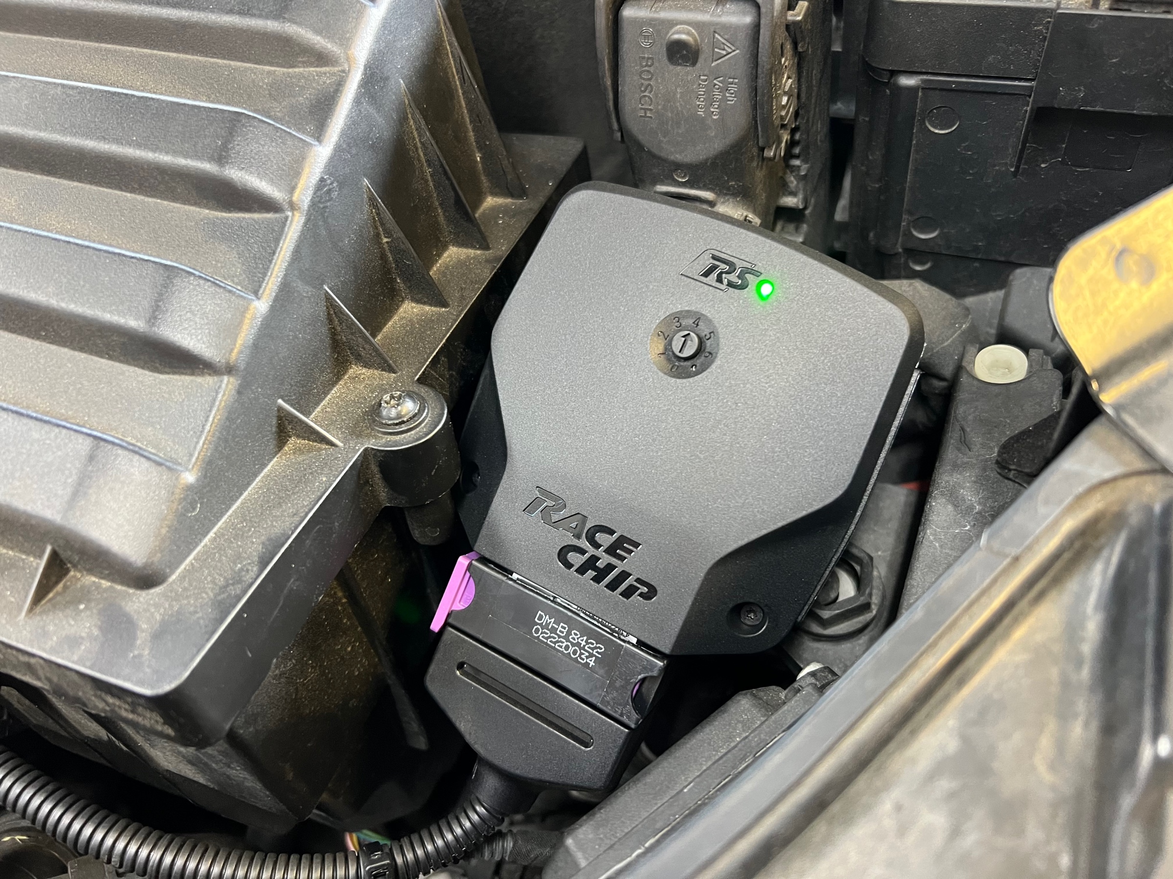 RaceChip RS × AUDI S3 Sportback 8VCJXF に取付け(•̤̀ᵕ•̤́๑