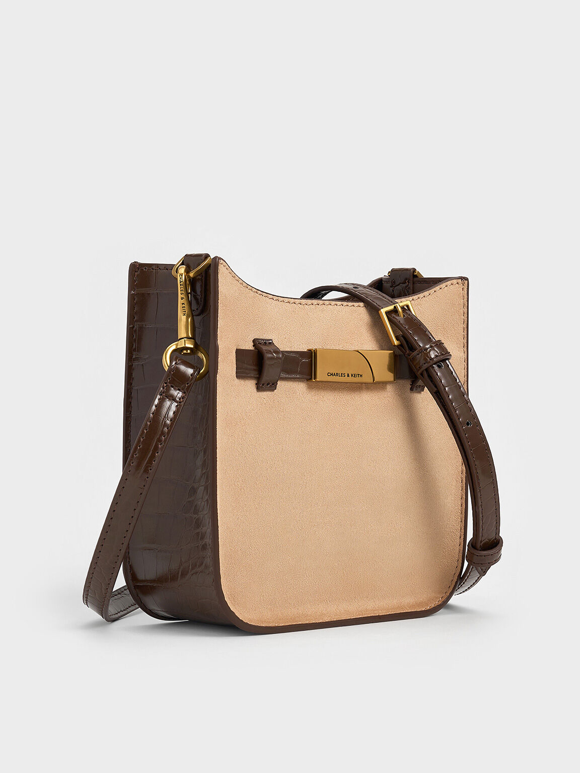 Aurelia オレリア テクスチャーメタリックアクセントチェーンハンドル