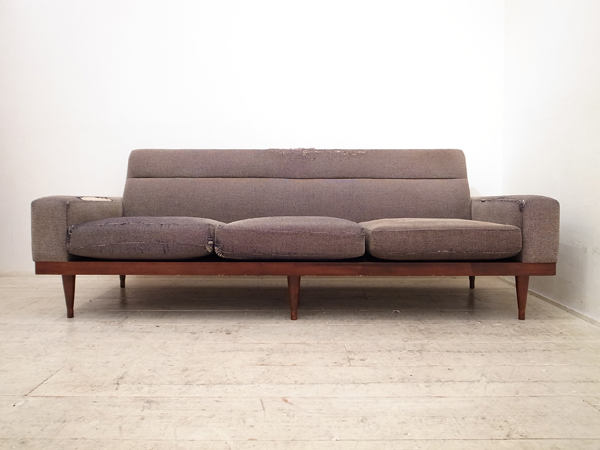 パシフィックファニチャーP.F.S【STANDARD C】3人掛ソファ買取専門