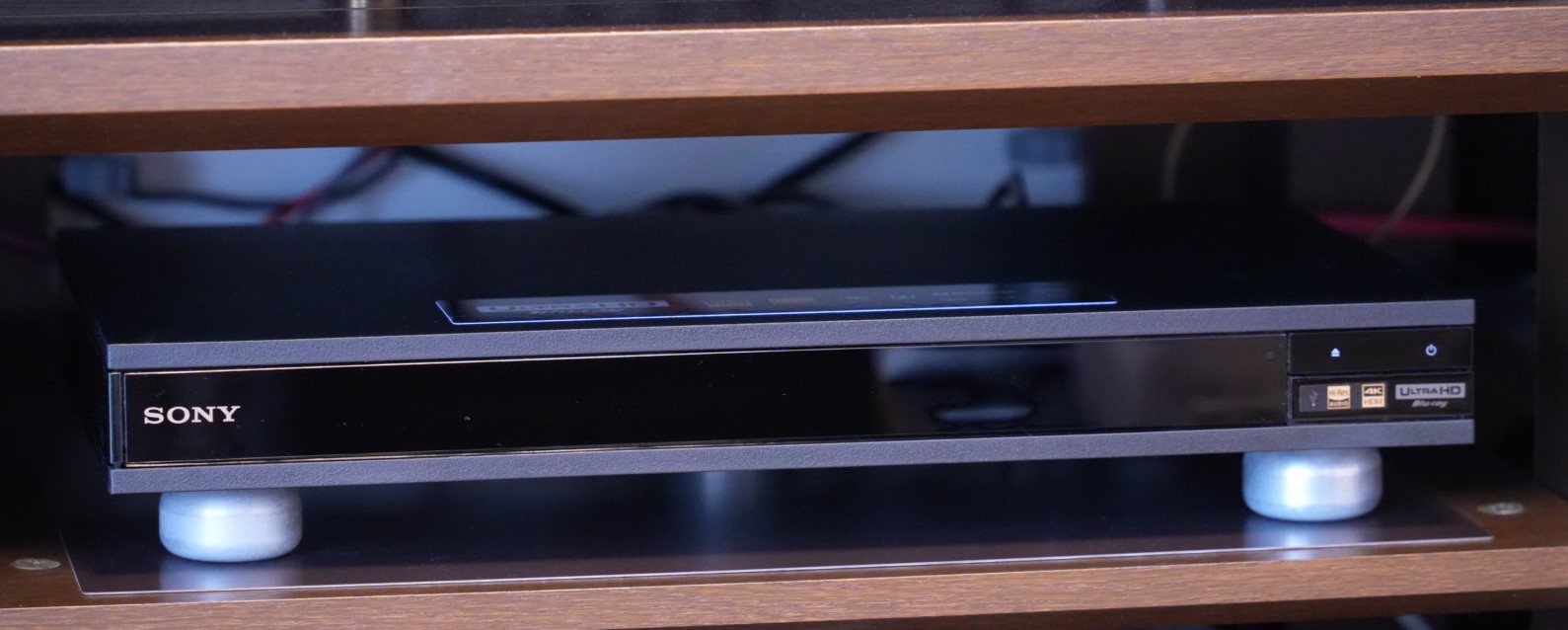 Ultra HDブルーレイプレーヤー SONY UBP-X800M2 レビュー。 現状では