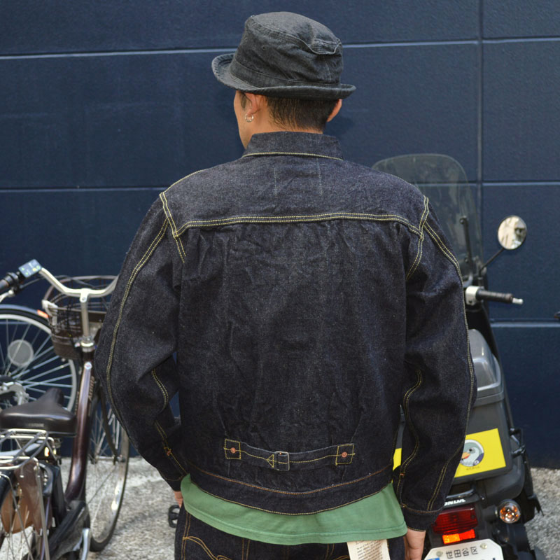 STUDIO D'ARTISAN ステュディオ・ダ・ルチザン 