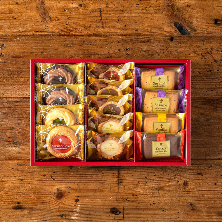 カフェスマイル 13個（包装済） 中山製菓 ロシアケーキ｜ギフト