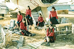 BiSH ゲリラ発売した新AL『THE GUERRiLLA BiSH』一日限定先行配信