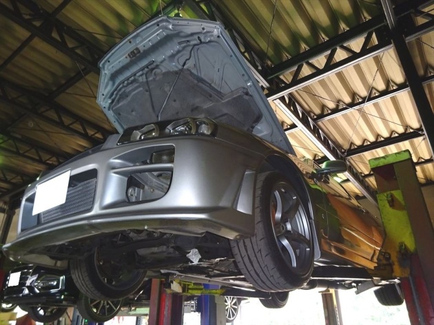 スカイライン ENR34 RB25DET ギャレット タービン交換 入庫！｜車の