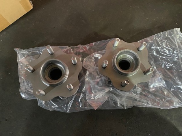 180SX GT-1モータースポーツ 5穴変換ハブ 交換！｜チューニング