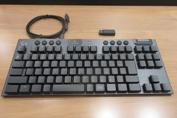 レビュー】ゲーミングキーボード Logicool「G913 TKL LIGHTSPEED