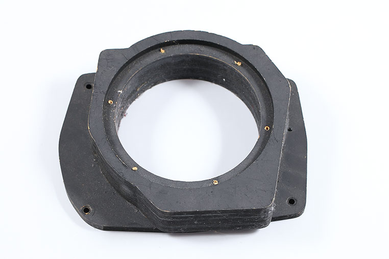 ワンオフでインナーバッフルボードを作るメリットはなに？