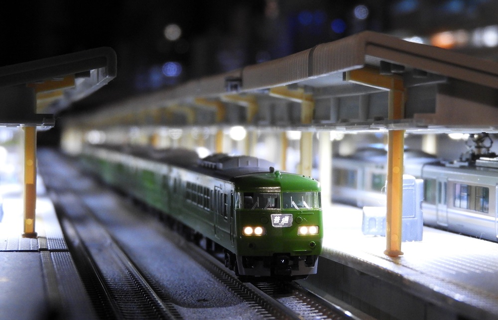 KATO鉄道模型オンラインショッピング 117系 京都地域色タイプ 6両