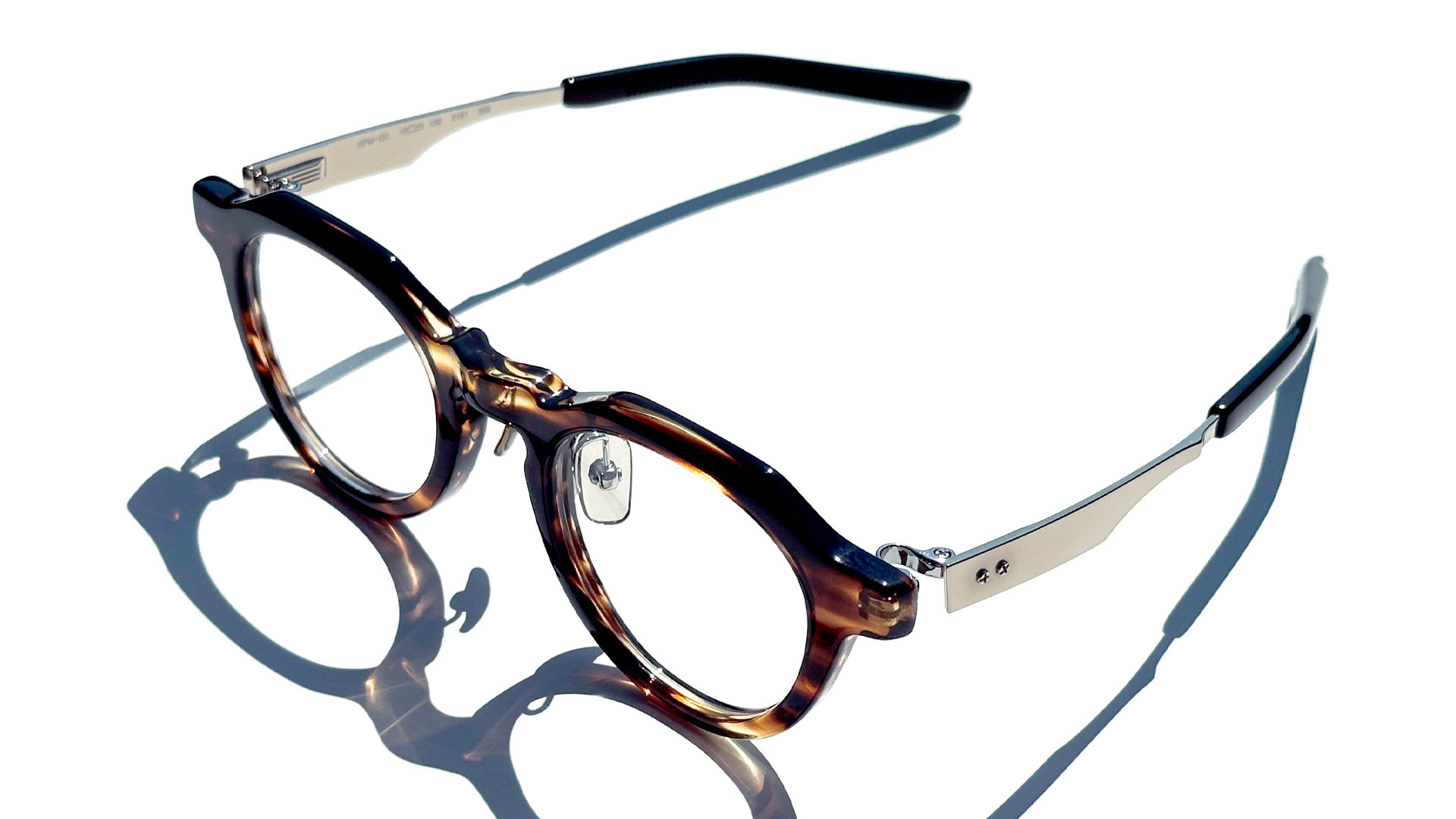 ボリューム感あふれるクラウンパントスタイル新作眼鏡フレーム「NPM