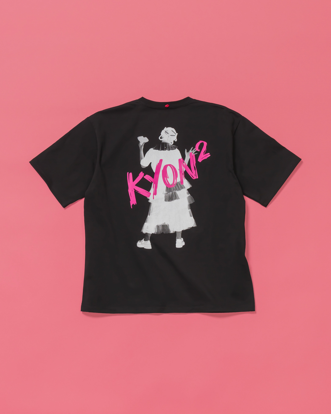 フェルメリスト ビームス」が小泉今日子とコラボ、ユニセックスの