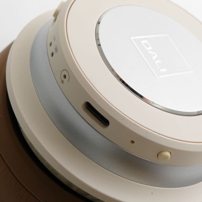 DALI IO6 CW AB-ランク 中古｜フジヤエービック