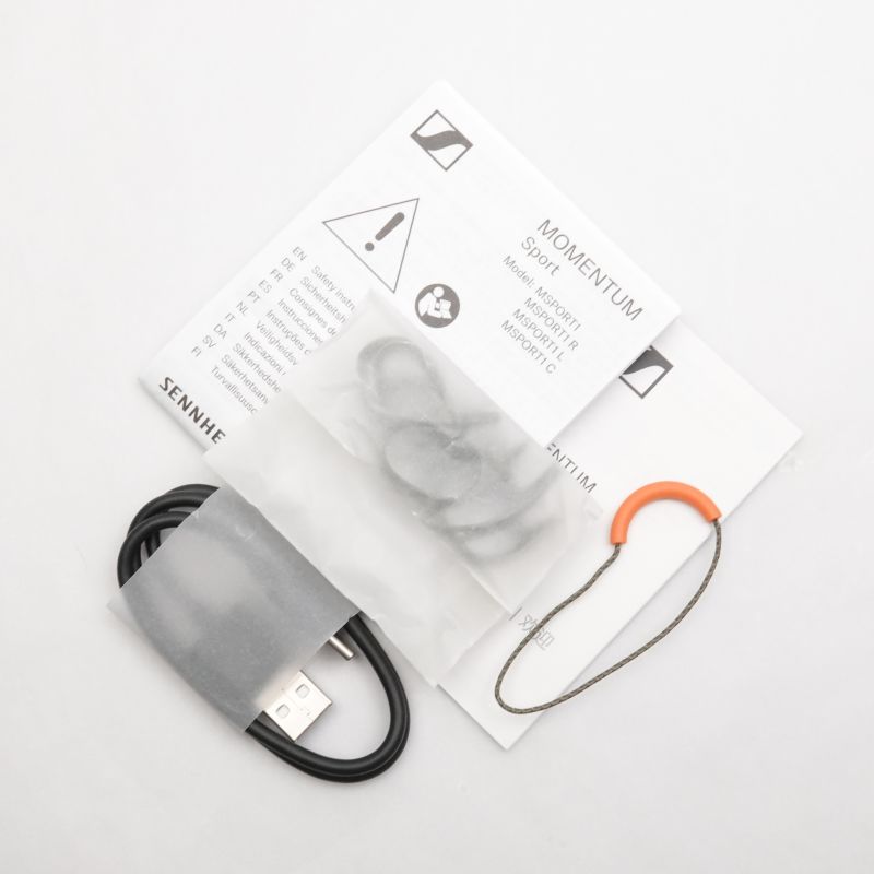 SENNHEISER MOMENTUM Sport Olive [MSPORT1 Olive] AB+ランク 中古