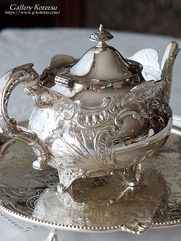 Welcome to ギャラリー虎徹 WEB