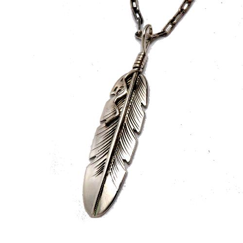 フェザーペンダント 羽型ジュエリー シルバーフェザー Harvey Mace