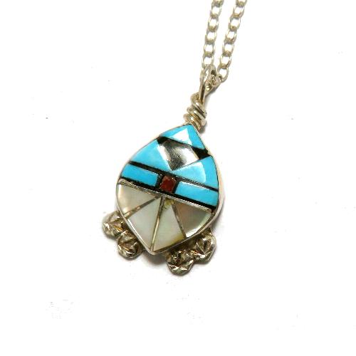 インディアンジュエリー ズニ族のペンダント