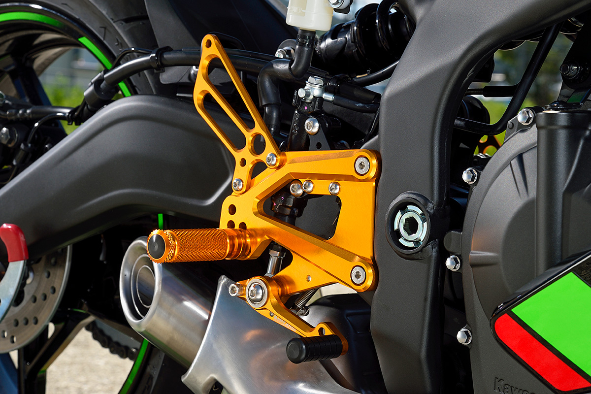 Ninja ZX-25Rカスタムのススメ #2 【ベビーフェイス】 | 製品紹介