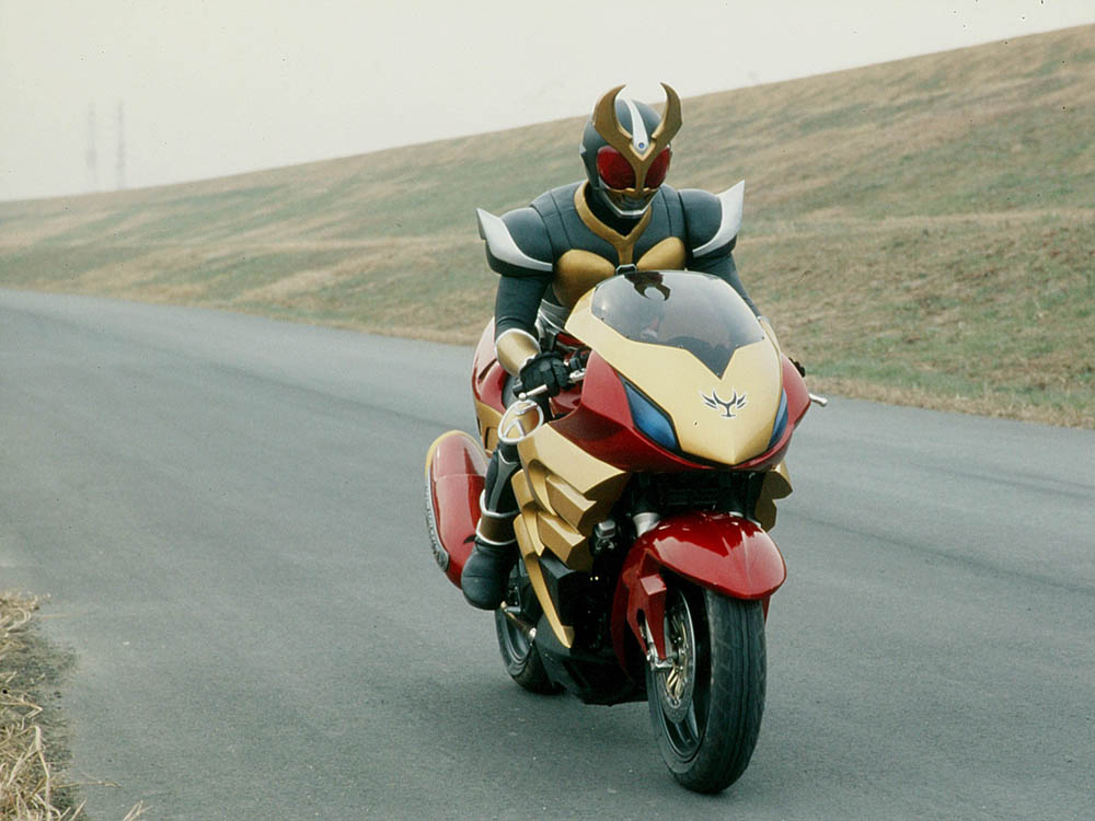 マシントルネイダー | 仮面ライダー図鑑 | 東映