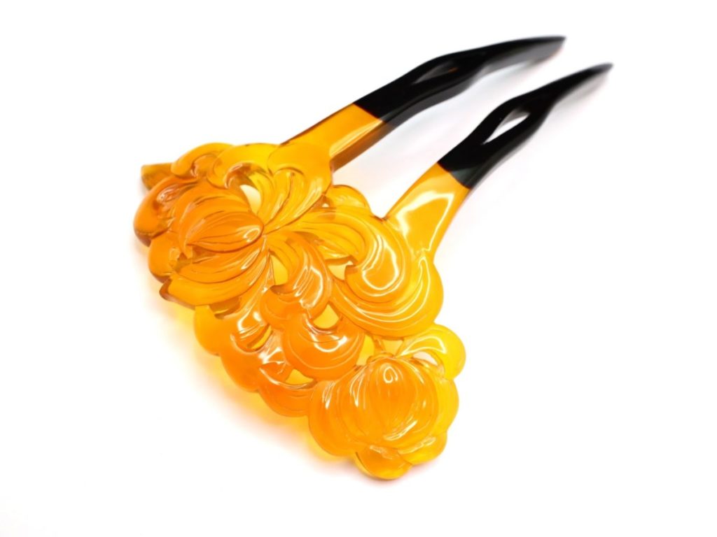 白べっ甲乱菊彫りかんざし2022・3｜礼装,準礼装,慶事お勧めな贅沢な簪