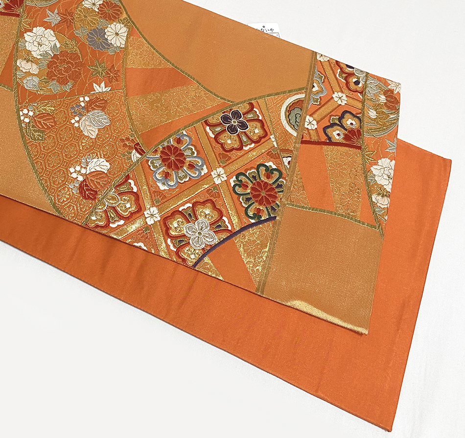 正絹袋帯、六通柄の写真