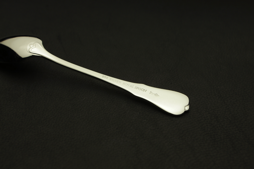 銀食器 名前が刻印できるシルバー950の純銀食器カトラリーセット