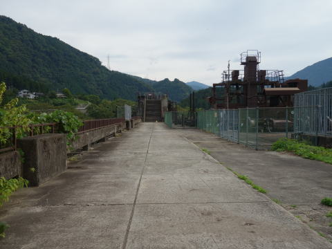 富山市 神通川第一ダム（歩鉄の達人）