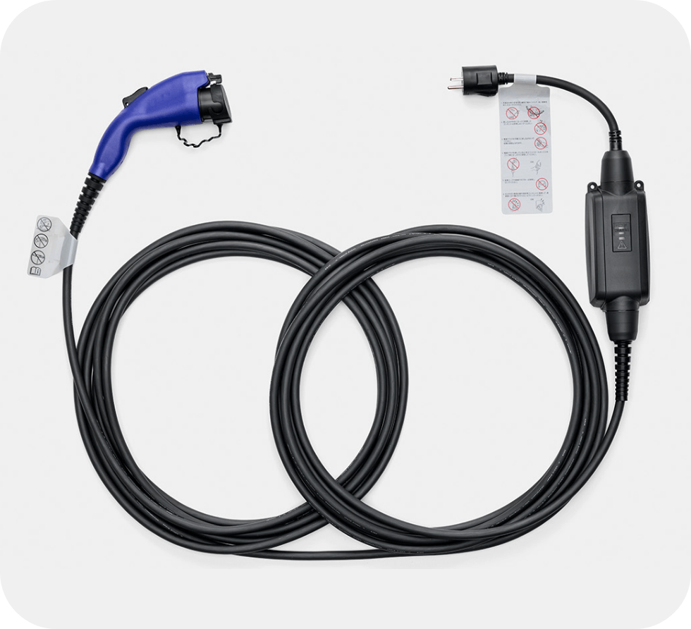 充電ケーブル｜充電・給電アイテム｜Honda Access｜Honda公式サイト