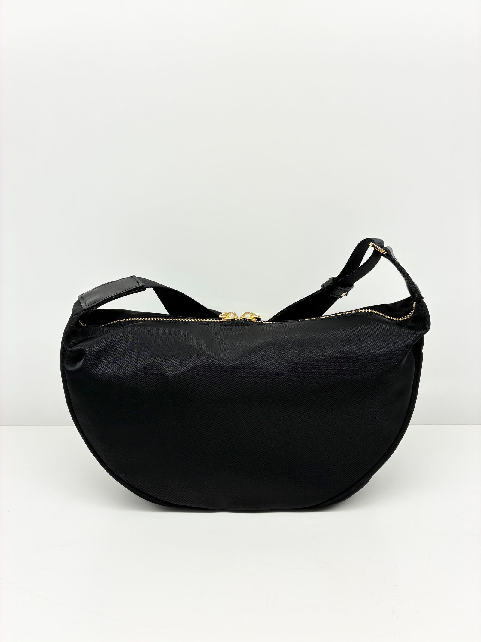 VIOLAd'ORO - BIANCA / ナイロンボディバッグ / ブラック | HALLOW's