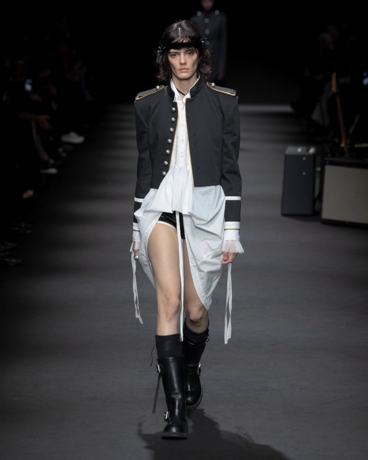 アンドゥムルメステール 2026春夏 “孤高の者” | 阪急うめだ本店 HANKYU